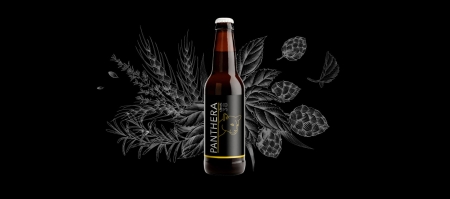 Gewürze und Flasche Panthera38